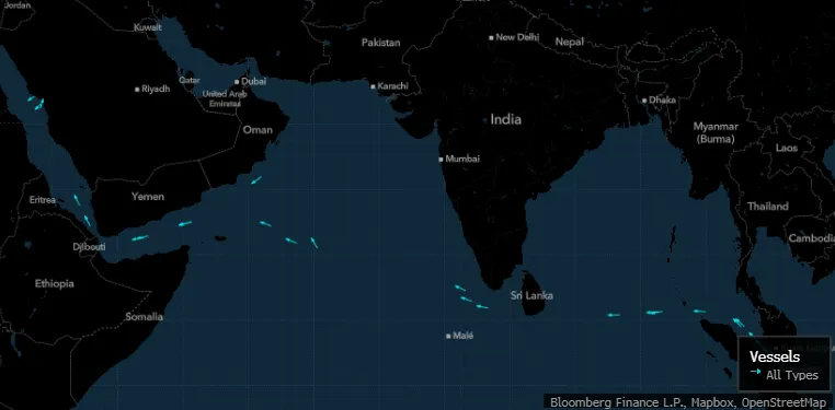 Oil armada heads to Red Sea