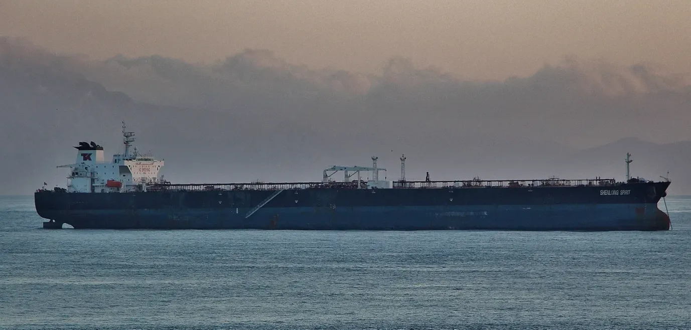 Greek oil tanker exits Hormuz